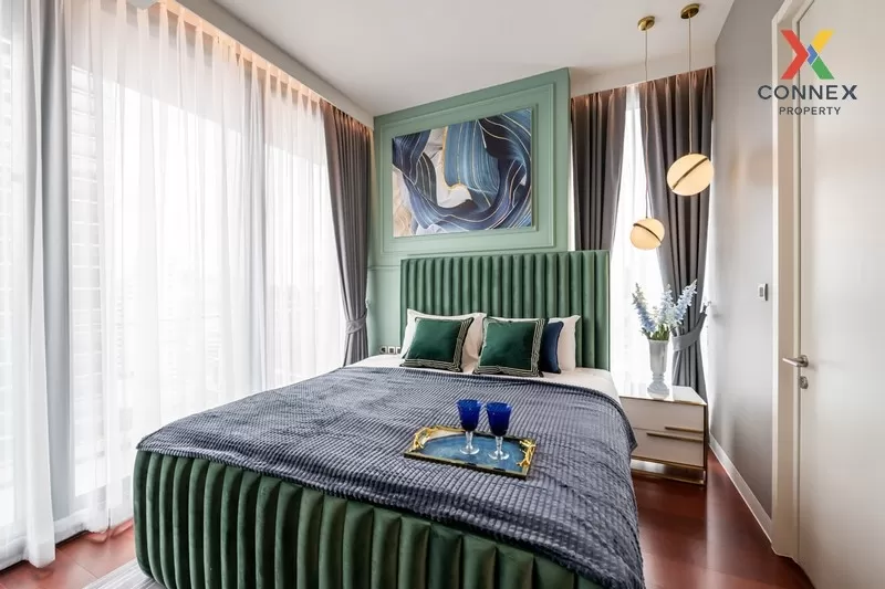 FOR RENT condo , Khun By Yoo , Duplex , high floor , BTS-Thong Lo